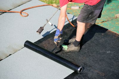 Shingle Sealant Application